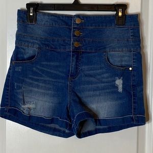 Tinseltown high waisted jean shorts size 9